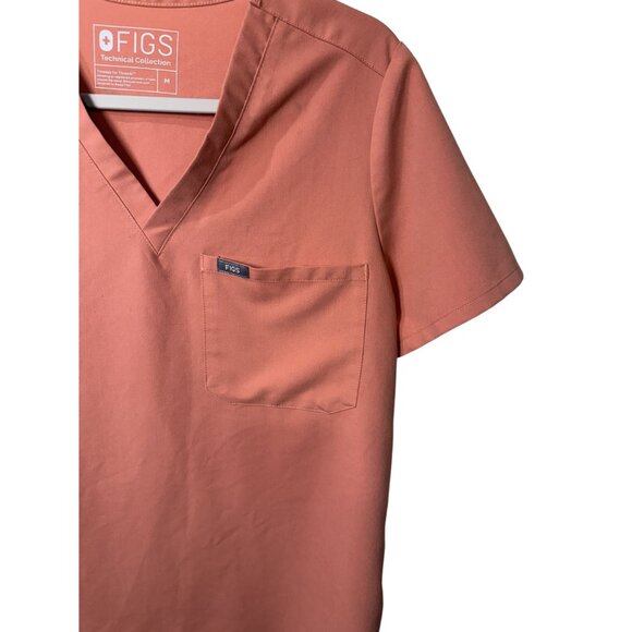 Figs Technical Collection pink Scrub Top M V-Neck Lightweight Catarina - Picture 2 of 6